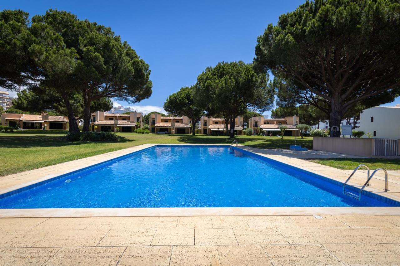 Villa V2 Duplex - Vilamoura Tennis Quarteira Kültér fotó